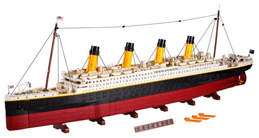 pay Marquee bang LEGO® Titanic 10294 | LEGO® Icons | Buy online at the Official LEGO® Shop US
