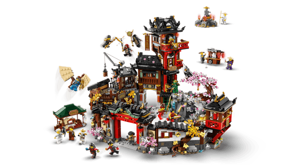 LEGO 71861 15e anniversaire : La vieille ville — visuel 3 sur 8
