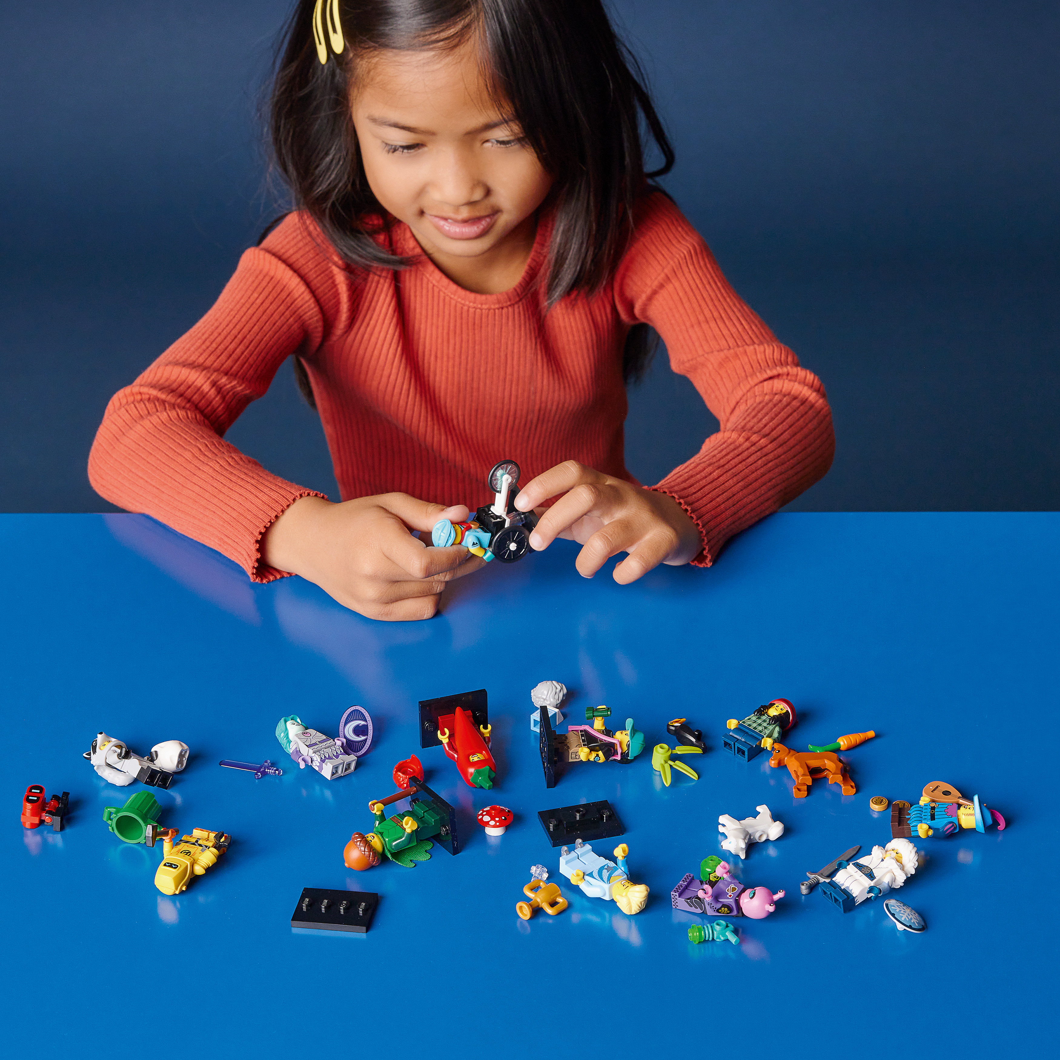 LEGO 71032 Minifigures Serie 22 Komplettsatz mit allen 12 Figuren CMF Komplett