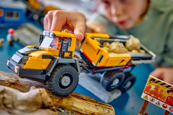 Dump Truck & Front End Loader - Image 11