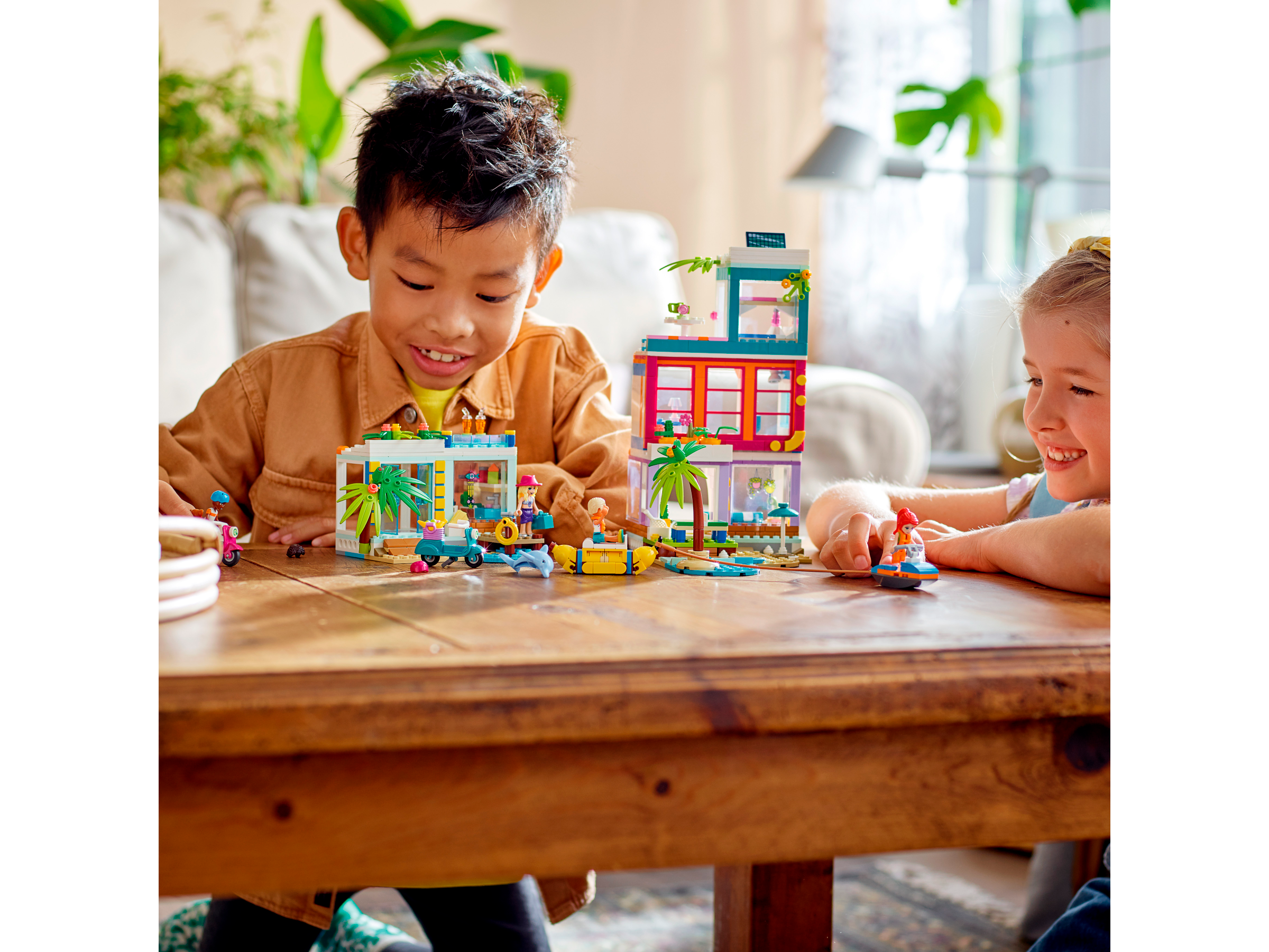 Vacation Beach House 41709 | Friends | Buy online at the