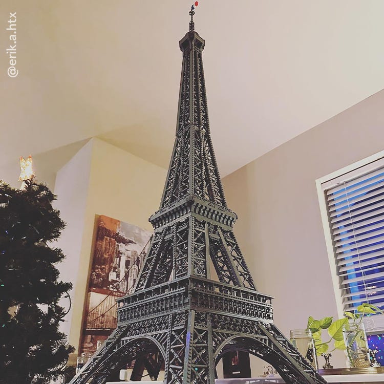 <b><a href="https://www.lego.com/product/eiffel-tower-10307?icmp=LP-SHG-Standard-NO_Gallery_Eiffel_Tower_UGC_LP-PR-NO-XWRAM298R1" style="color: #FFFFFF">La tour Eiffel<br/>Visiter la boutique
</a></b>
