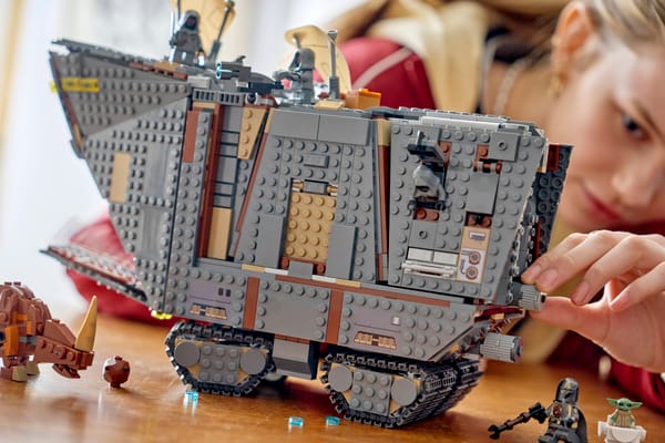 Offworld Sandcrawler™ and Mudhorn - Image 17