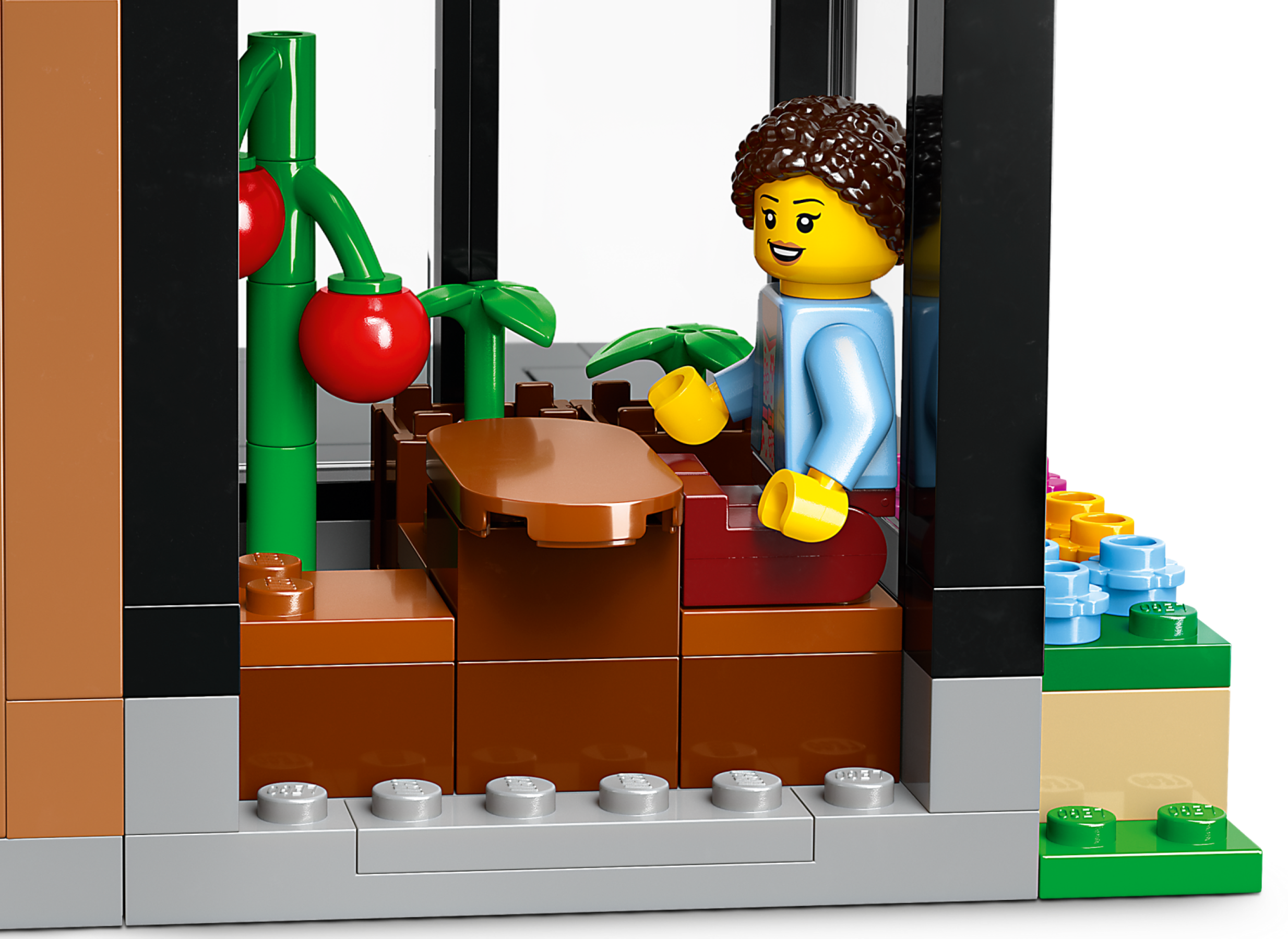 Family House and Electric Car 60398 | City | Buy online at the