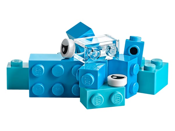 Creative Suitcase - Image 10