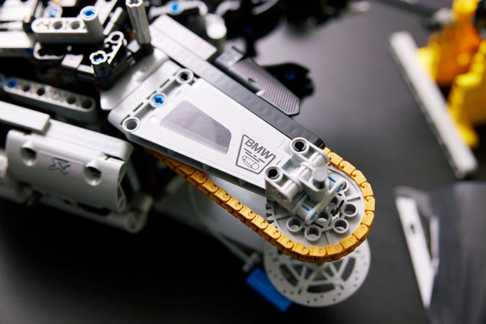 레고® 테크닉 Bmw M 1000 Rr을 실물과 다름없는 모습으로 만드는 방법 | Lego® Shop Kr