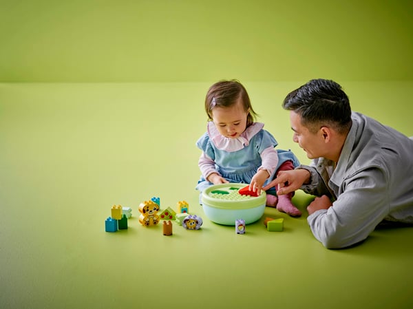 LEGO 10441 Trieur de formes : la niche du chiot — visuel 6 sur 8