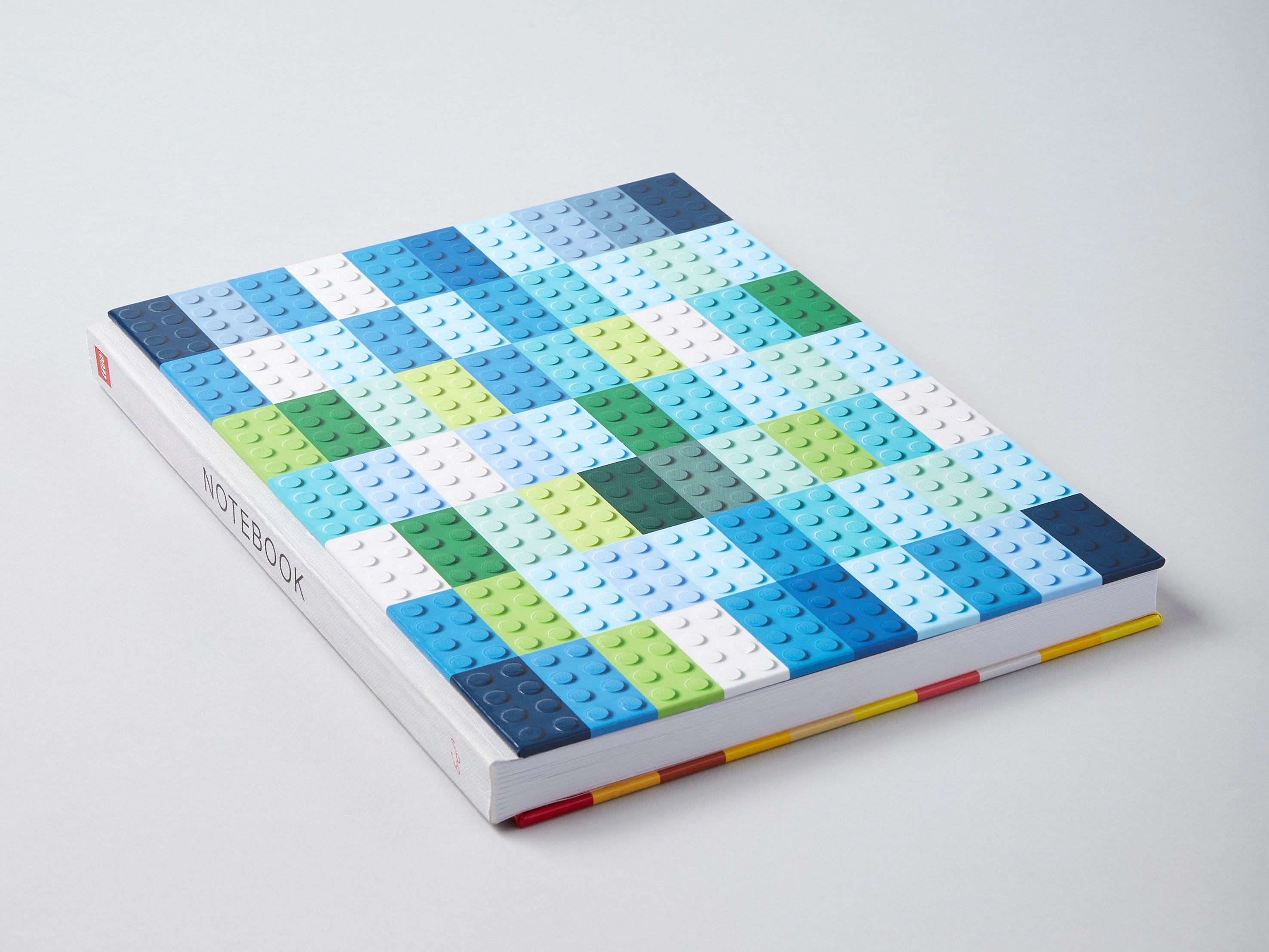 Cuaderno ilustrado con ladrillos LEGO®