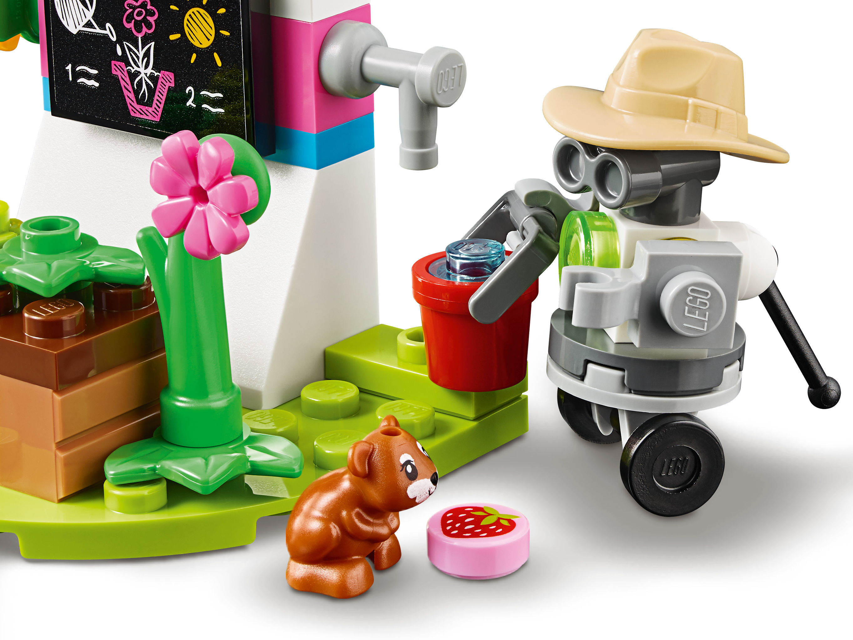 Kiosk x 2? – LEGO Friends, Heartlake City Park Café (41426) and Olivia's  Flower Garden (41425)