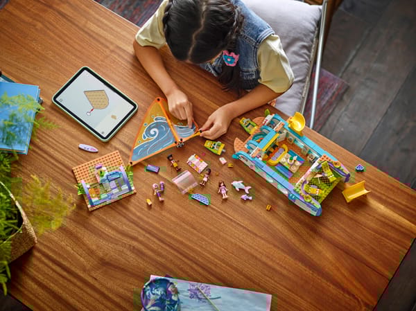 Travel Boat Adventure - Image 13