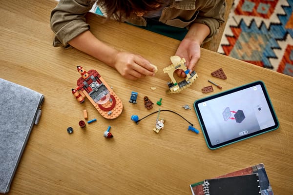 SMART Play™: Luke's Landspeeder™ - Image 19