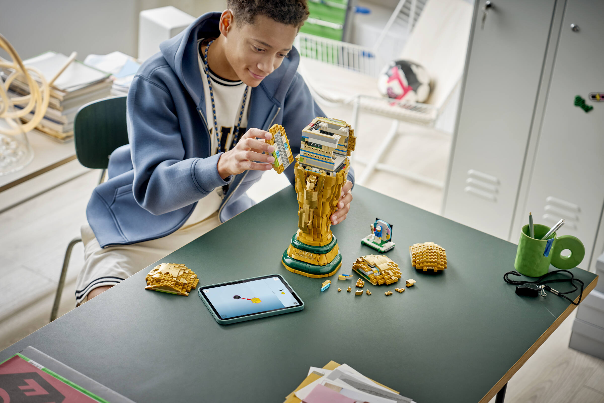 FIFA World Cup™ Official Trophy 43020 | LEGO® Editions | Buy