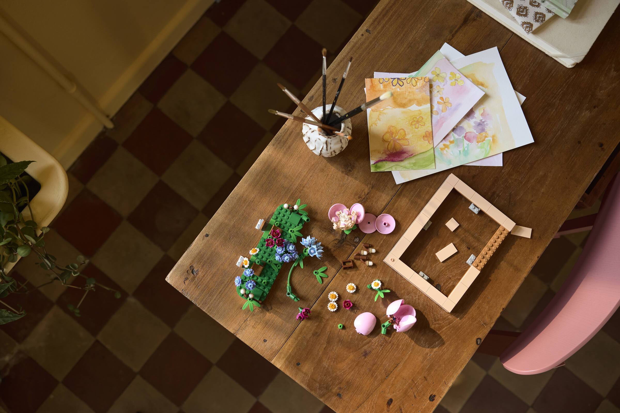 Floral Picture Frame 40916 | Botanicals | Buy online at the