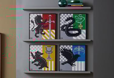 Harry Potter™ Hogwarts™ Crests