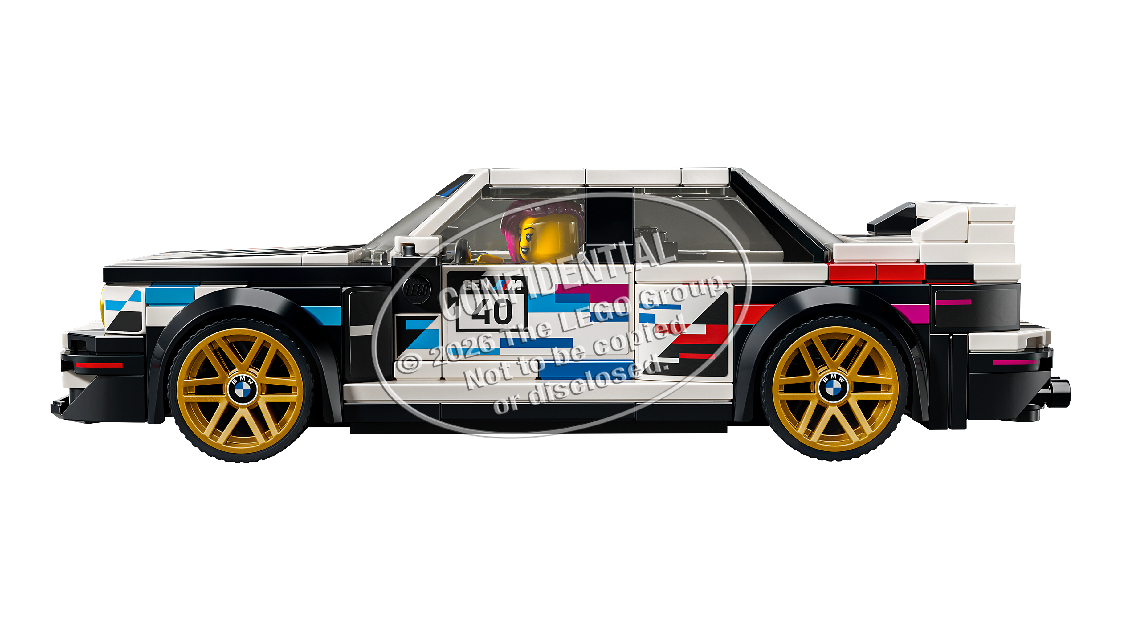 Vista laterale del set LEGO 77263 BMW M3 E30