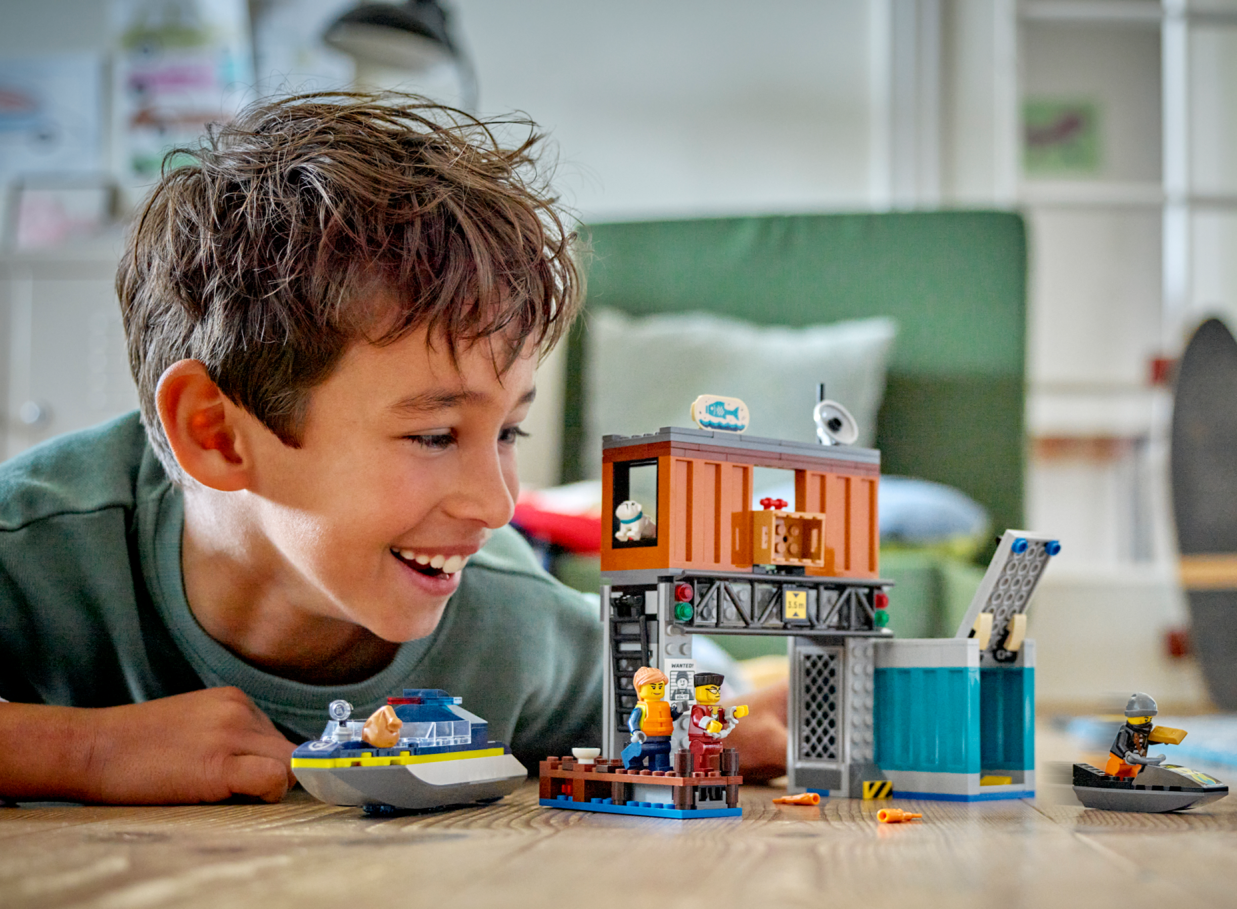 Police Speedboat and Crooks' Hideout 60417 | City | Buy online at