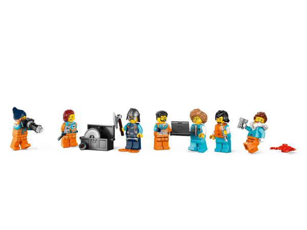 Arctic Explorer Ship - Image 11