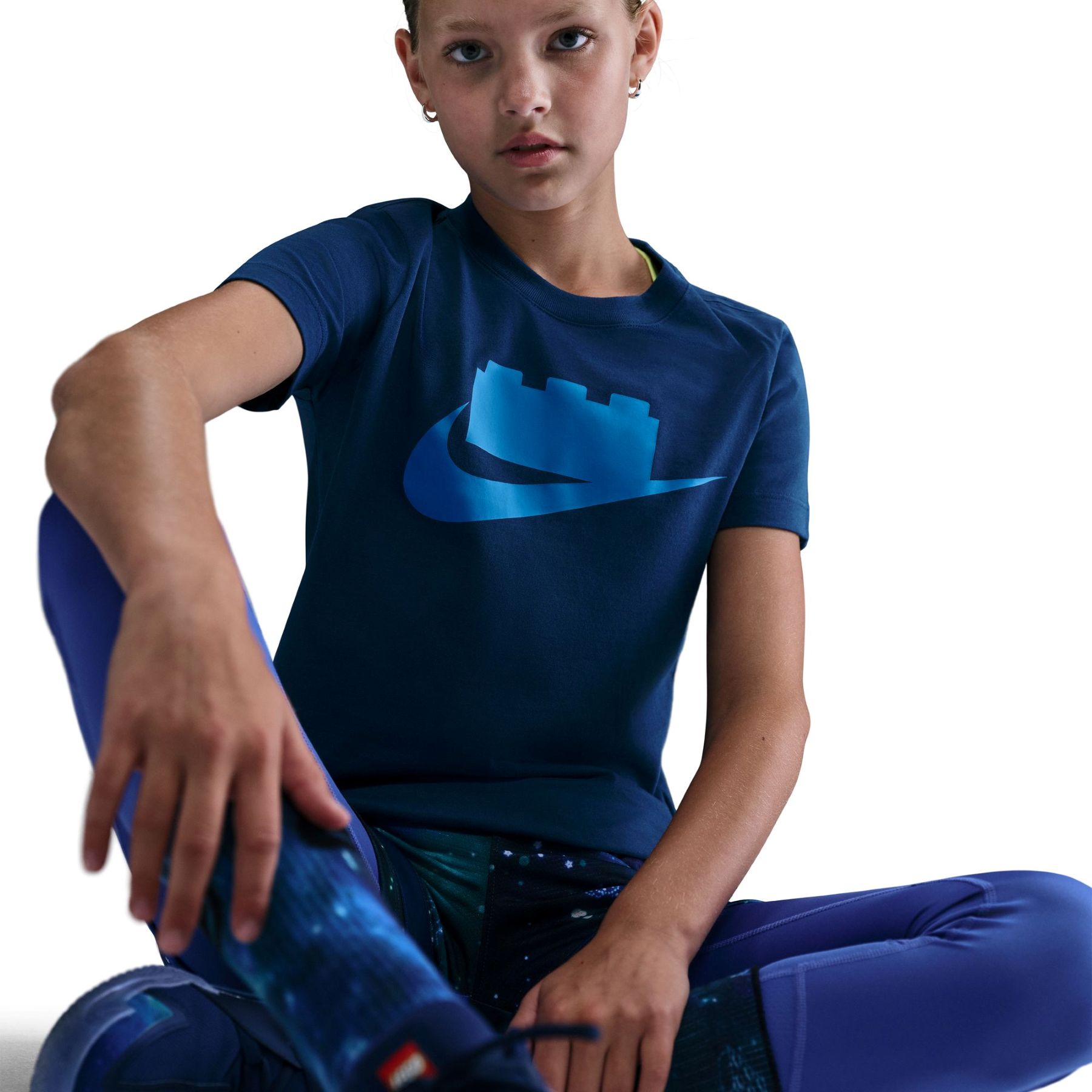 Abbigliamento e accessori LEGO® | LEGO® Shop ufficiale IT