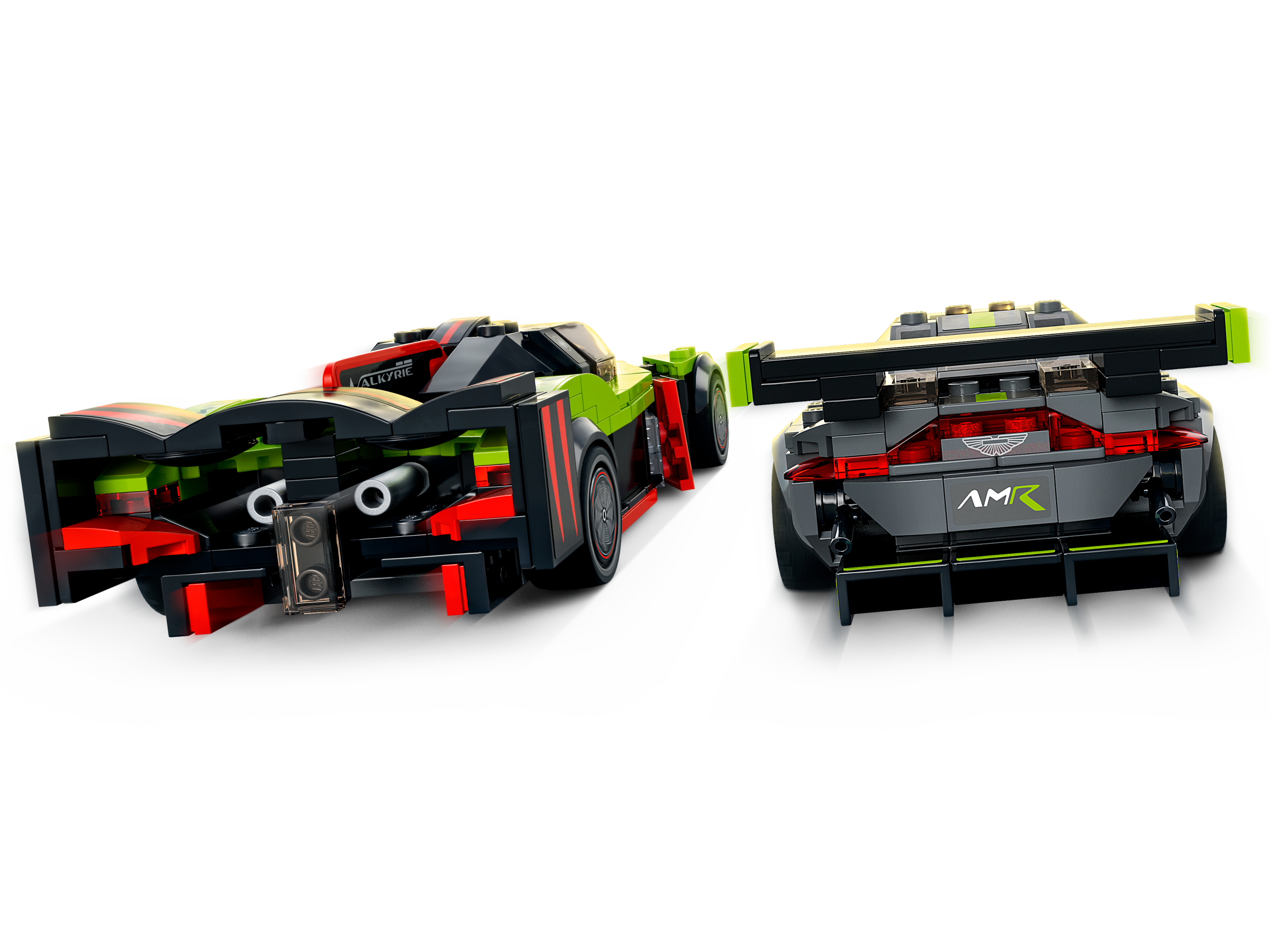 Aston Martin AMR Pro and Aston Martin Vantage GT3 | Speed Champions | Buy online at the Official LEGO® Shop US