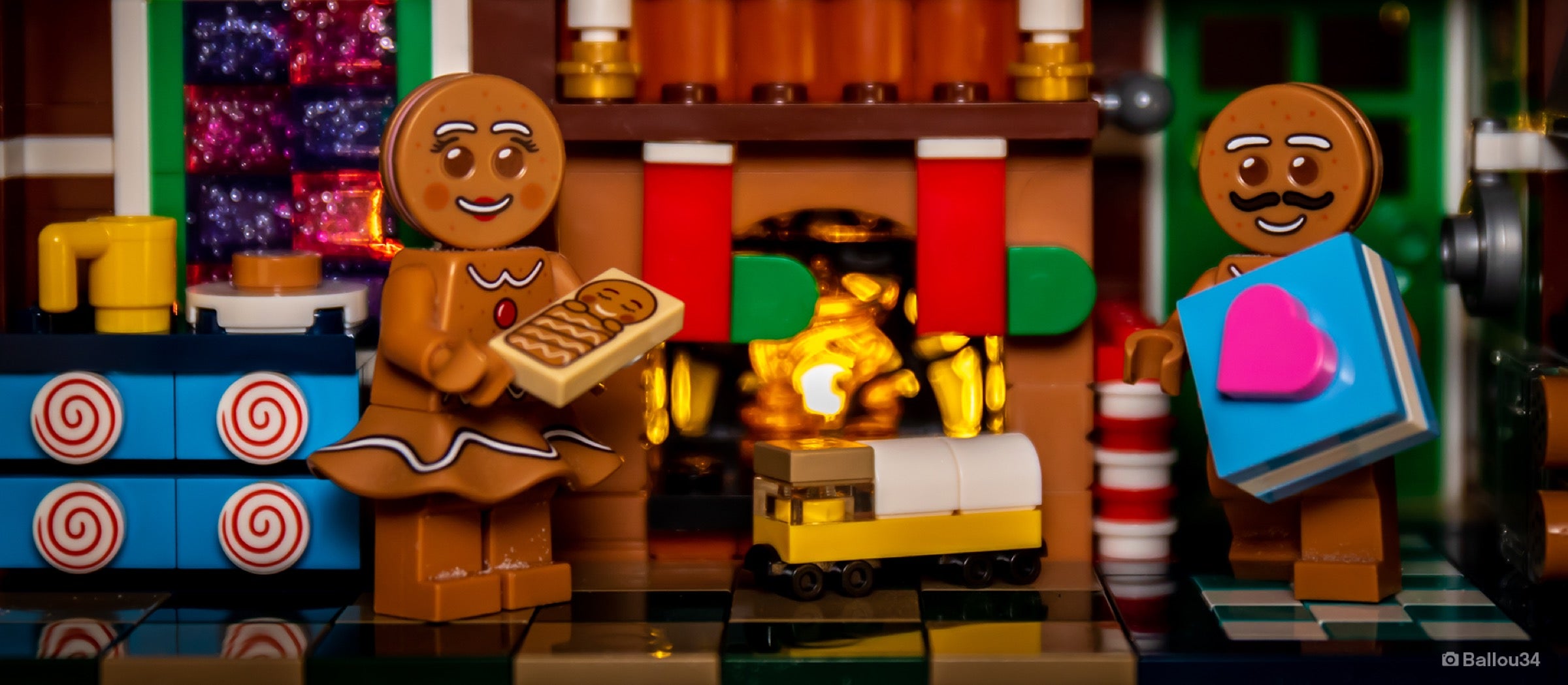 NEW LEGO Gingerbread Man Family GENUINE Minifigure 10267 Woman Baby Mini Figure