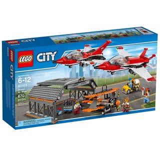 Airport Air Show 60103 | City | online at the Official LEGO® Shop US