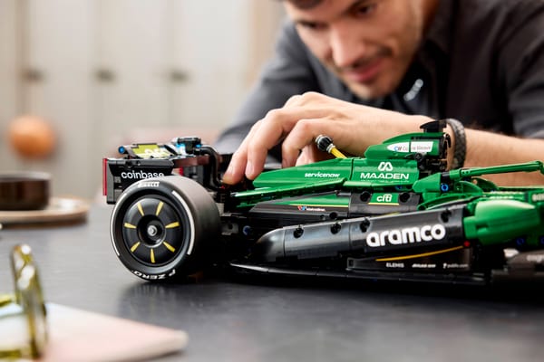 Aston Martin Aramco AMR25 F1® Car - Image 15