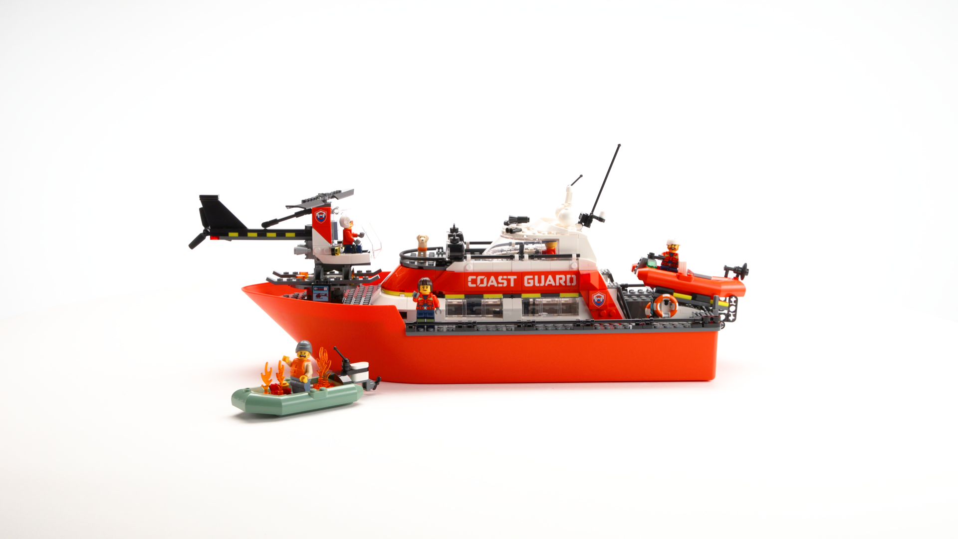 Coast Guard Rescue Boat & Helicopter - Image 4