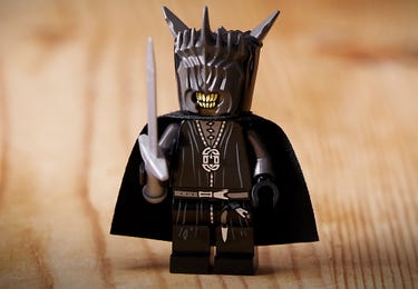 Le Seigneur des Anneaux : Barad-dûr™ 10333 | LEGO® Icons | Boutique LEGO® officielle FR