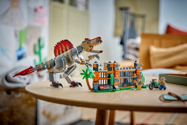 Spinosaurus Dinosaur Escape - Image 12