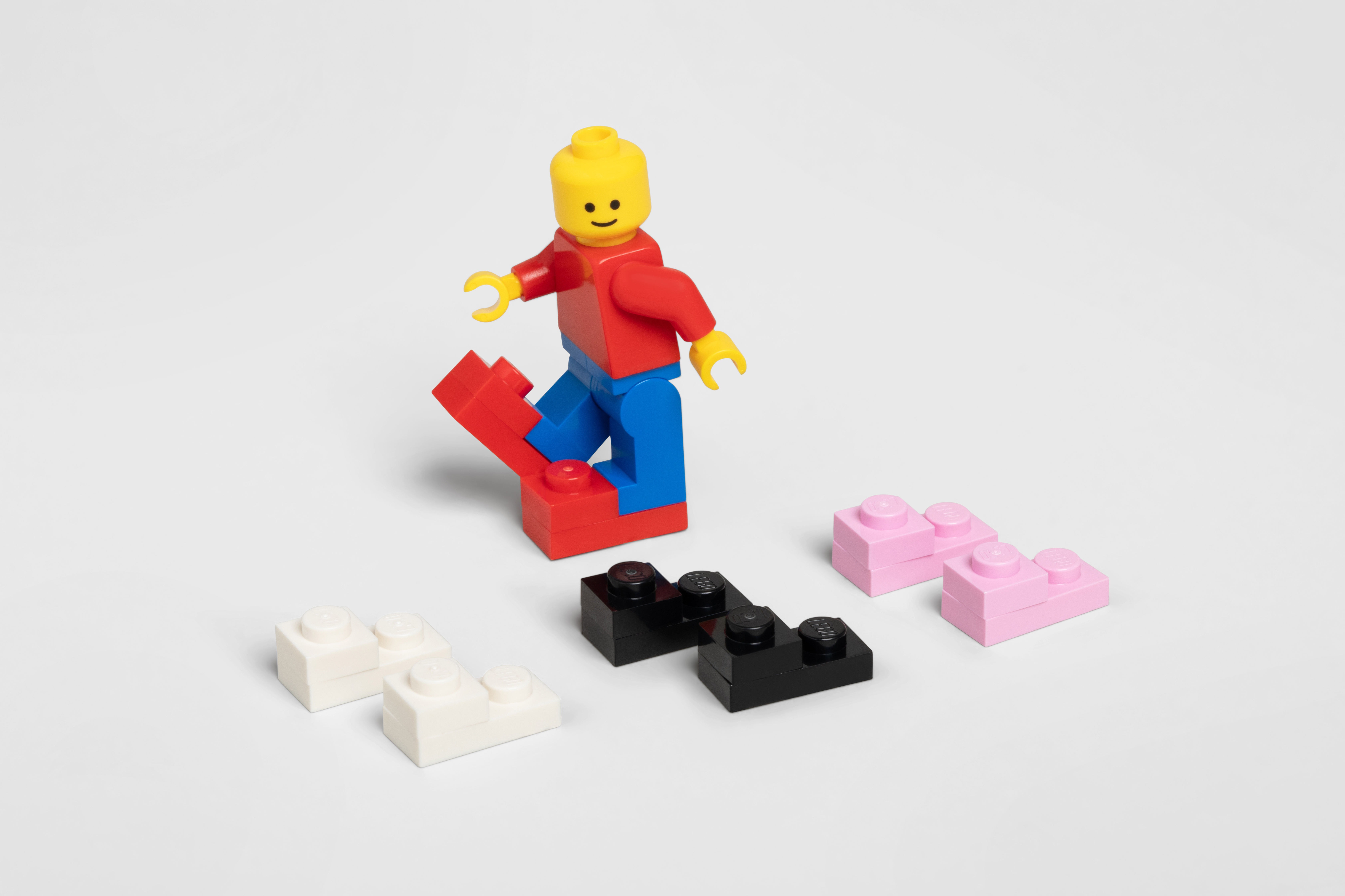 Crocs_-_minifig.jpg