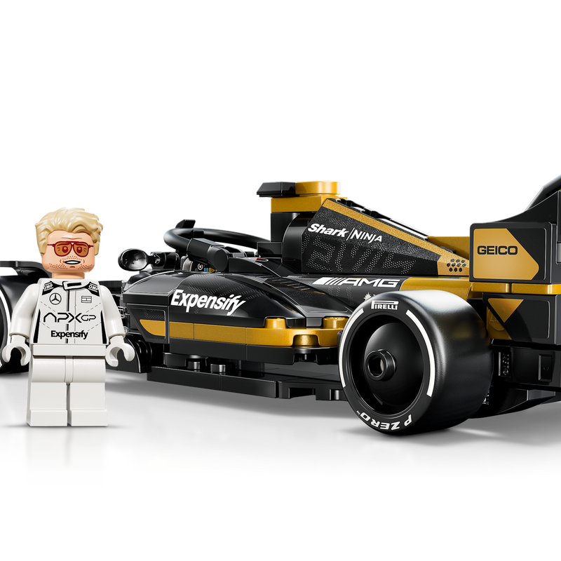 F1®: film — APXGP Team Race Car