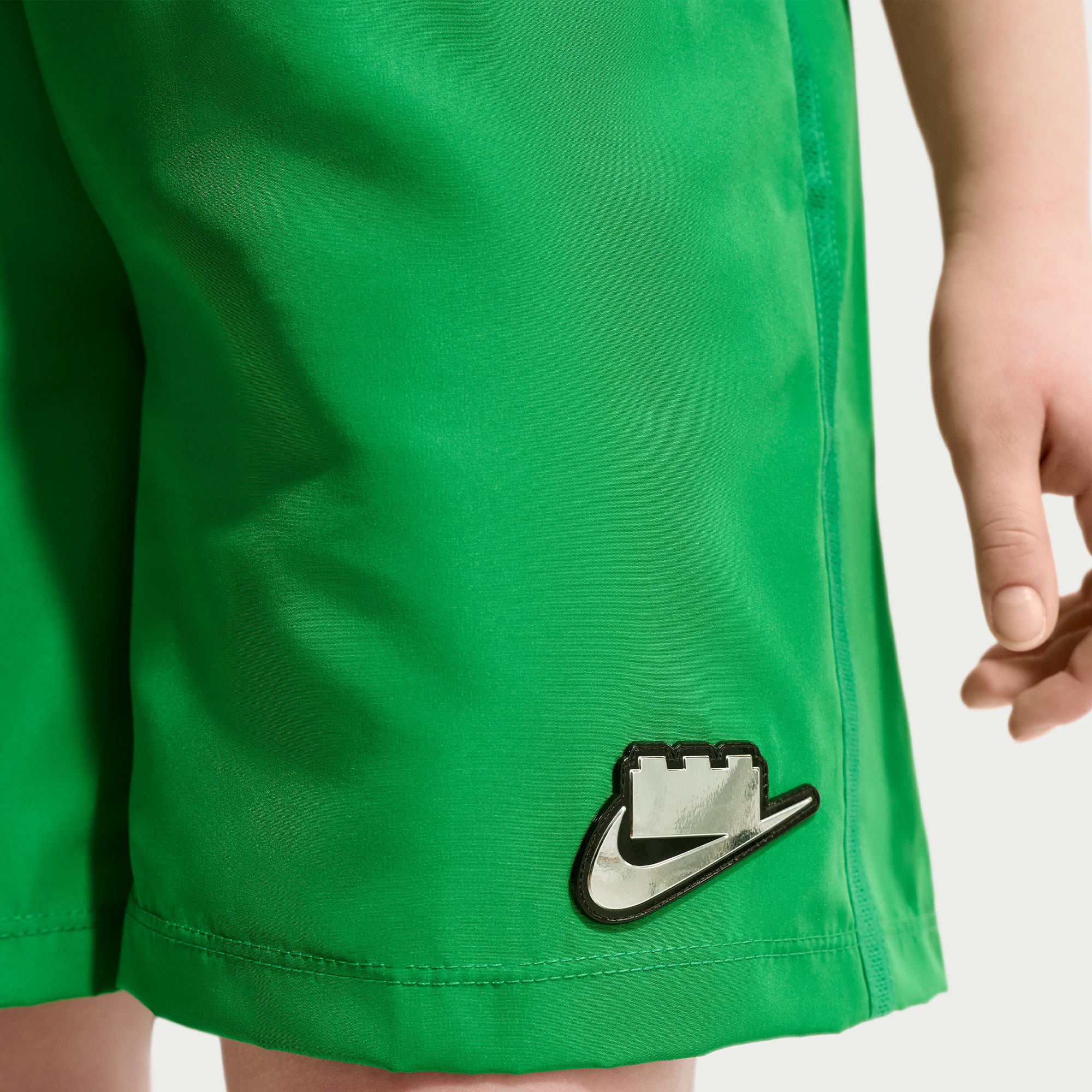 Nike x LEGO® Collection Big Kids' Shorts – Lucky Green 5010252