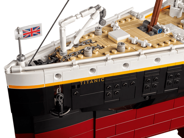 LEGO® Titanic - Image 13
