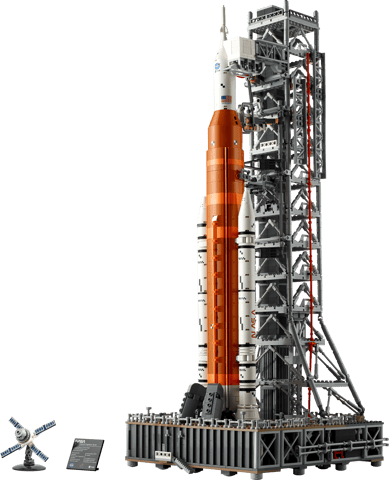 LEGO 10341 NASA Artemis Space Launch System, official product image