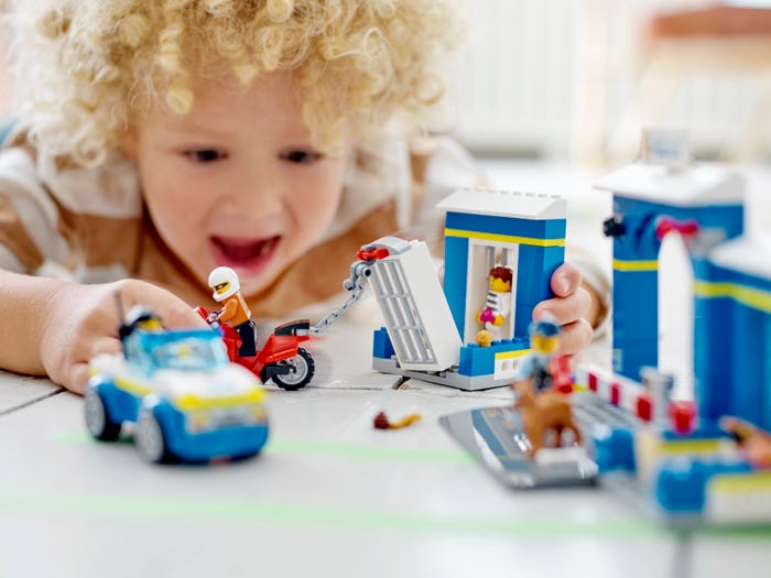 garage giocattolo per bambini: il regalo ideale per tutte le occasioni