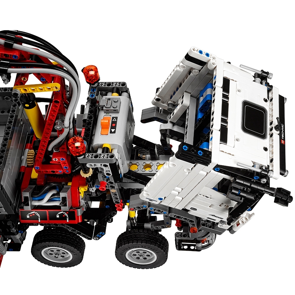 Mercedes-Benz Arocs 3245 42043 | Technic™ | Buy online at the Official  LEGO® Shop US