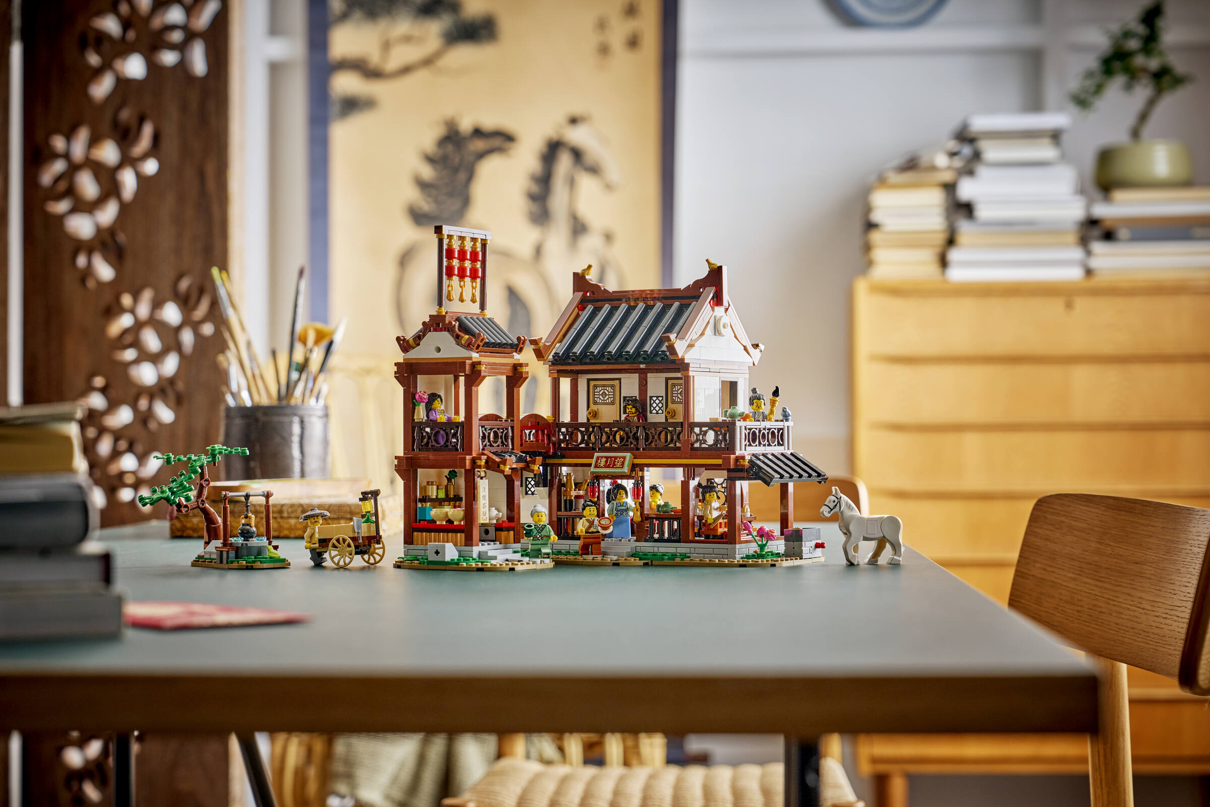 Ancient Moon-Gazing Inn 80121 | Other | Buy online at the Official