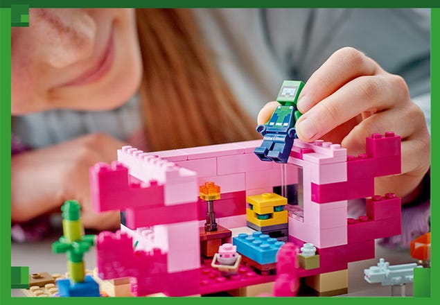 Soldes LEGO Minecraft - La maison axolotl (21247) 2024 au meilleur prix sur