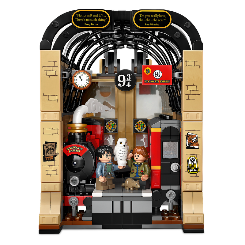 Book Nook: Hogwarts™ Express 76450 | Harry Potter™ | Buy online at the Official LEGO® Shop US