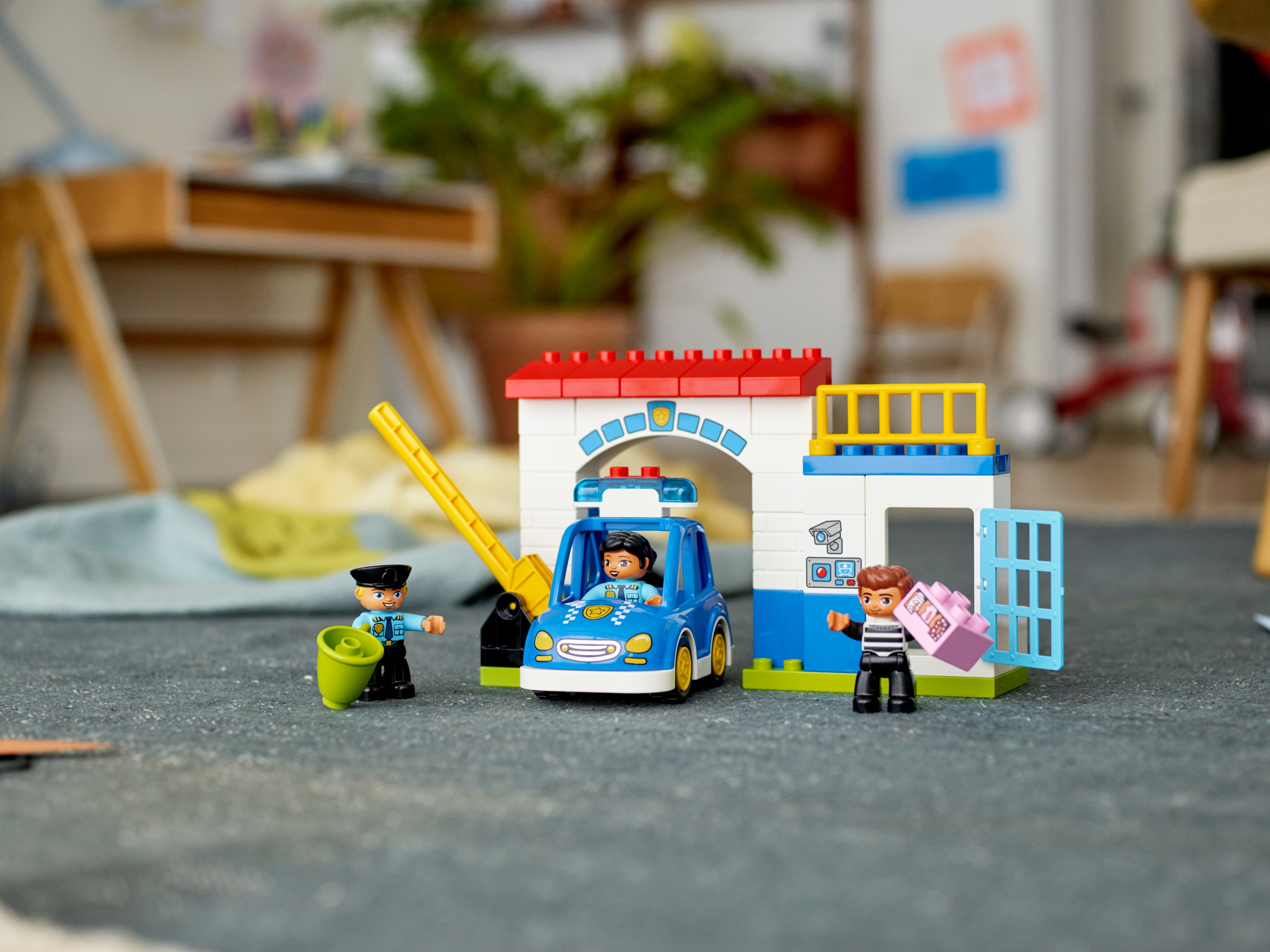 Police Station 10902 | DUPLO® Buy online at the Official LEGO® Shop