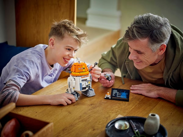 LEGO 75416 Le droïde astromécano Chopper (C1-10P)™ — visuel 8 sur 8
