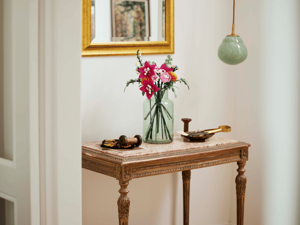 Pretty Pink Flower Bouquet - Image 5