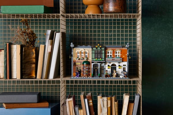 Sherlock Holmes: Book Nook - Image 18