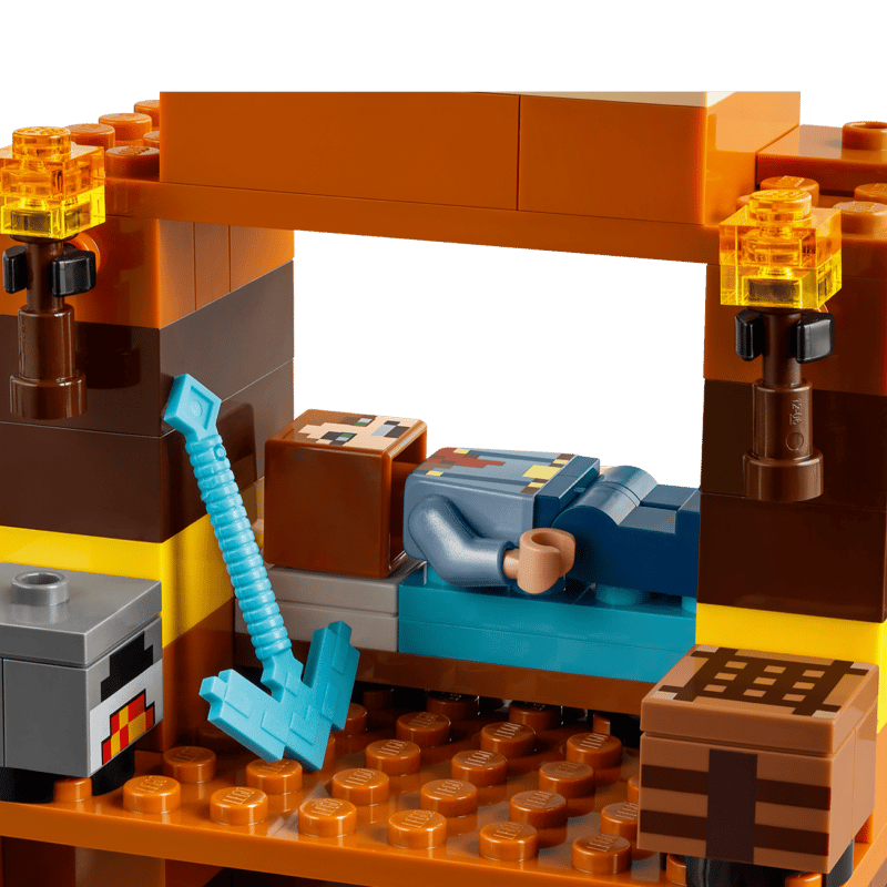 The Badlands Mineshaft 21263 | Minecraft® | Buy online at the The Badlands Mineshaft 21263 | Minecraft® | Buy online at the