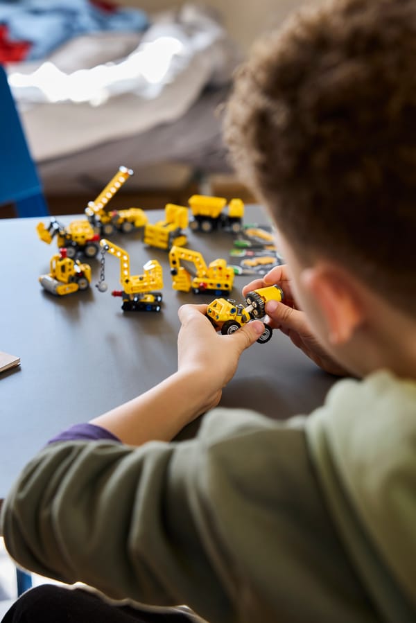 Mighty Machines - Image 9