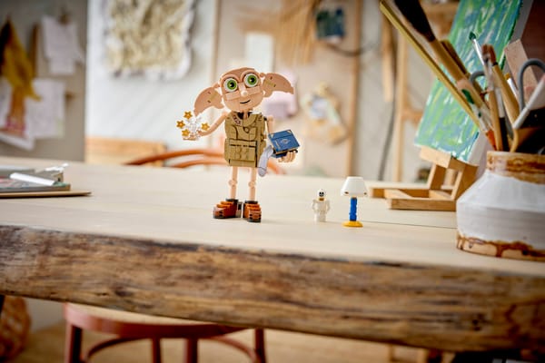 Dobby™ the Free Elf - Image 12