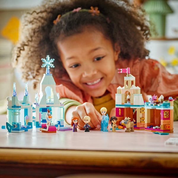 LEGO 43278 Château d’Arendelle et palais de glace d’Elsa miniatures — visuel 8 sur 8