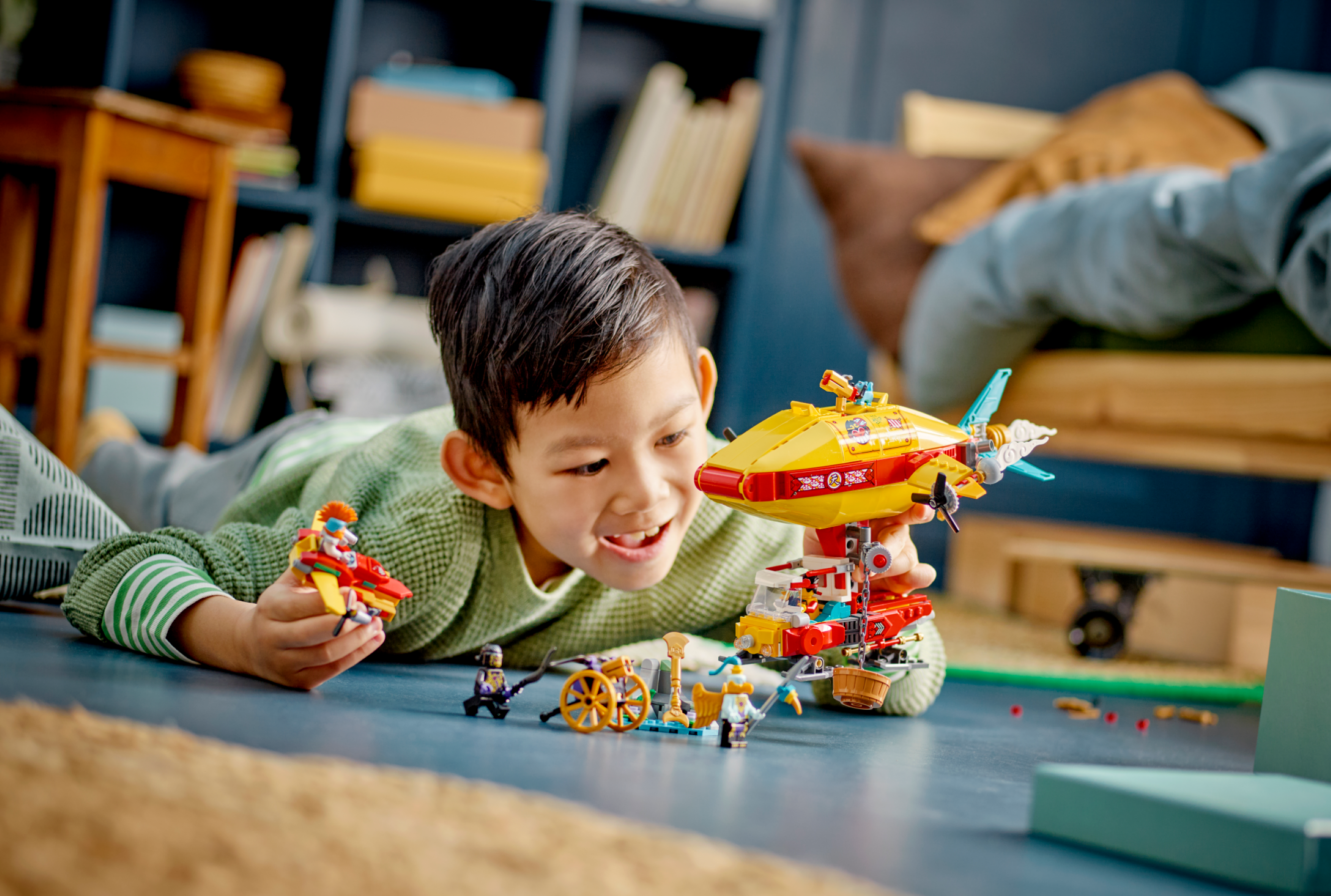 Monkie Kid's Cloud Airship 80046 | Monkie Kid™ | Buy online at the