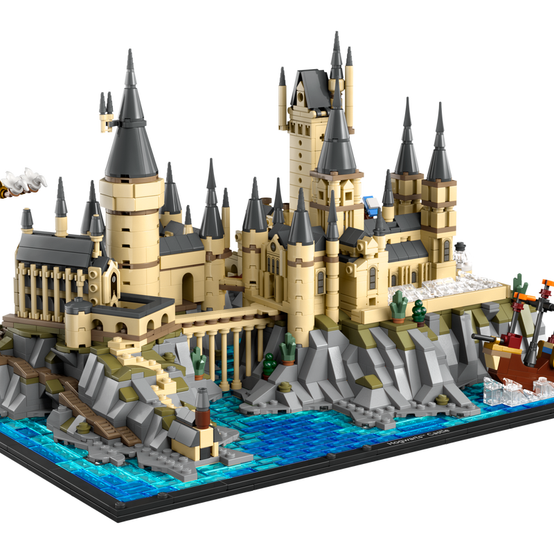 Hogwarts™ Castle and Grounds 76419 Harry Potter™ Buy online at