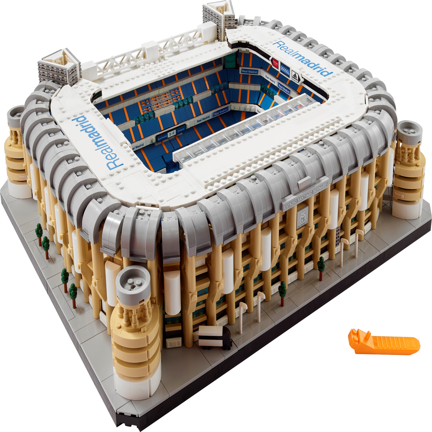 Real Madrid – Santiago Stadium 10299 | Icons | Buy online at the LEGO® Shop US